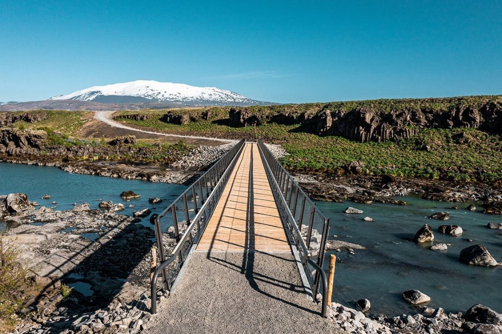 Göngubrúin yfir Þjórsá