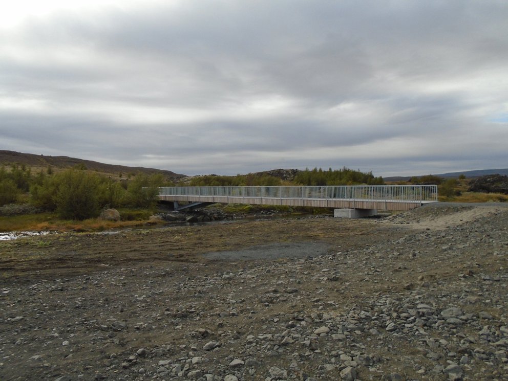 Göngubrú við Stöng