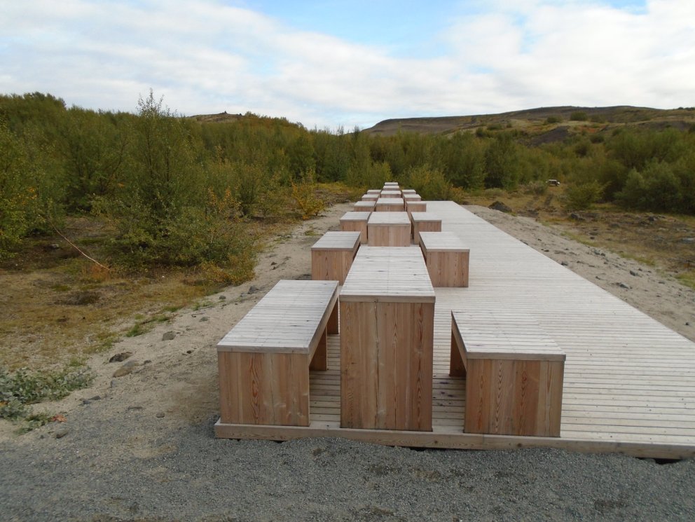 Aðstaðan við Stöng  fyrir ferðalanga. Ljósm. khg