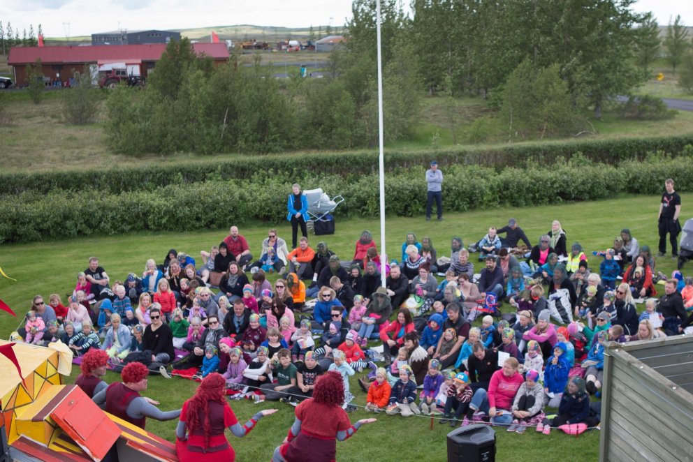 Leikhópurinn Lotta skemmtir gestum