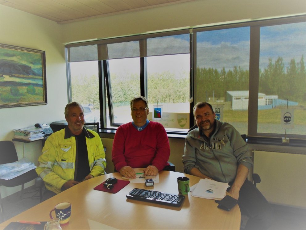 Við undirskrift samningsins 2017