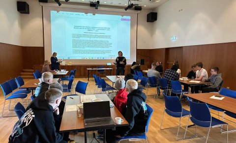 Ungmennaþing í Árnesi