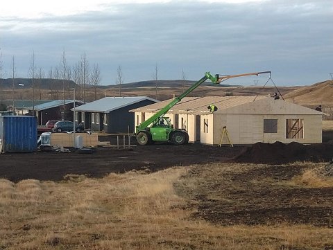 Glæsileg íbúð að Bugðugerði 9 B afhent sveitarfélaginu