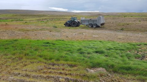 Seyrudreifing til landgræðslu