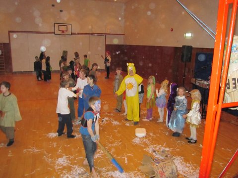 Frá öskudegi í Árnesi