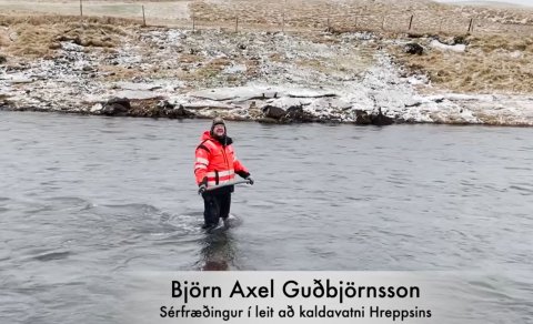 Leitin að vatninu (úr mydbandi þorrablótsnefndar)